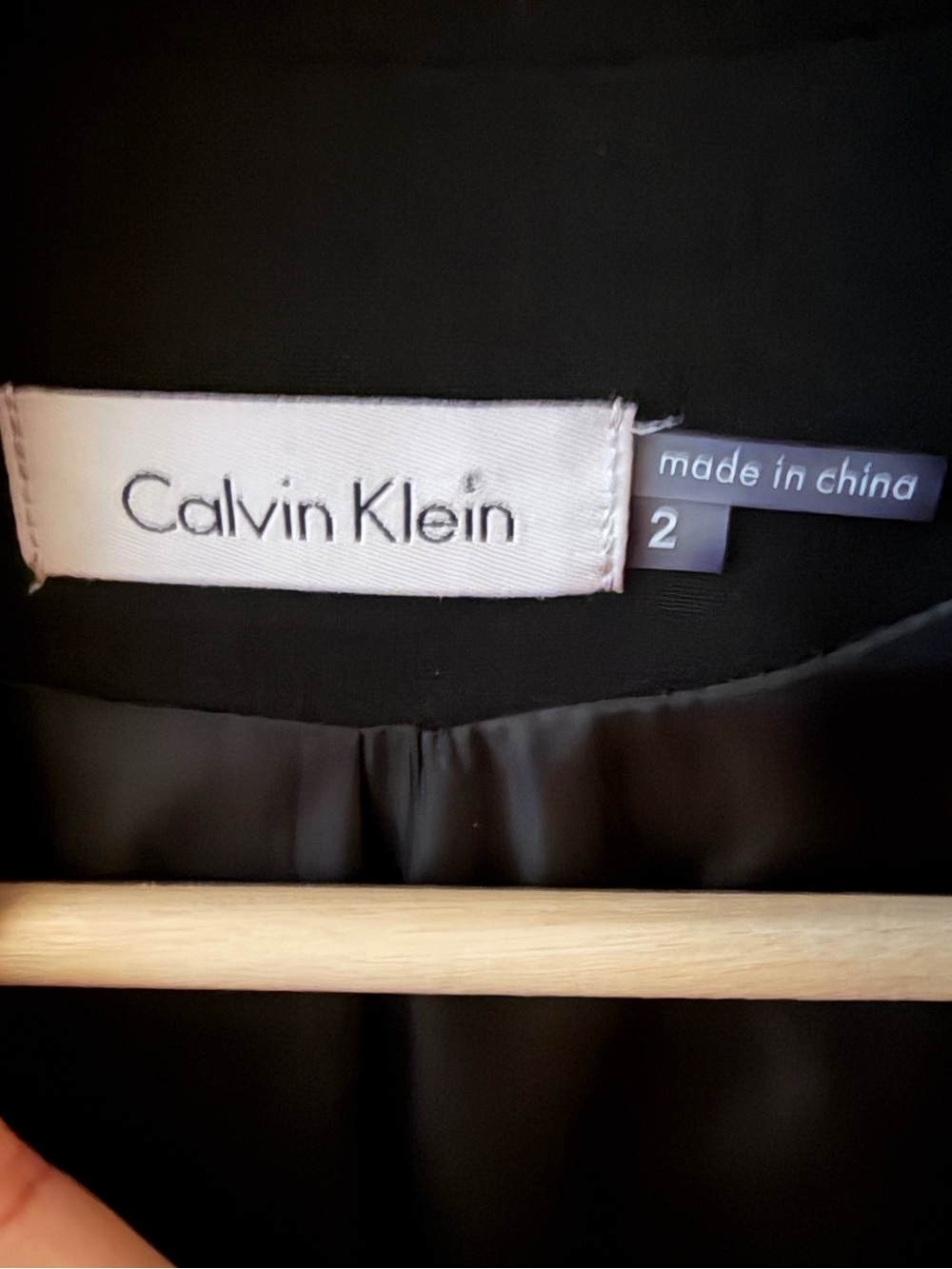 Calvin Klein (Carolyn Bassett) Style Black Cap-Sleeve Wrap Sheath Dress Size 2 - Picture 6 of 7